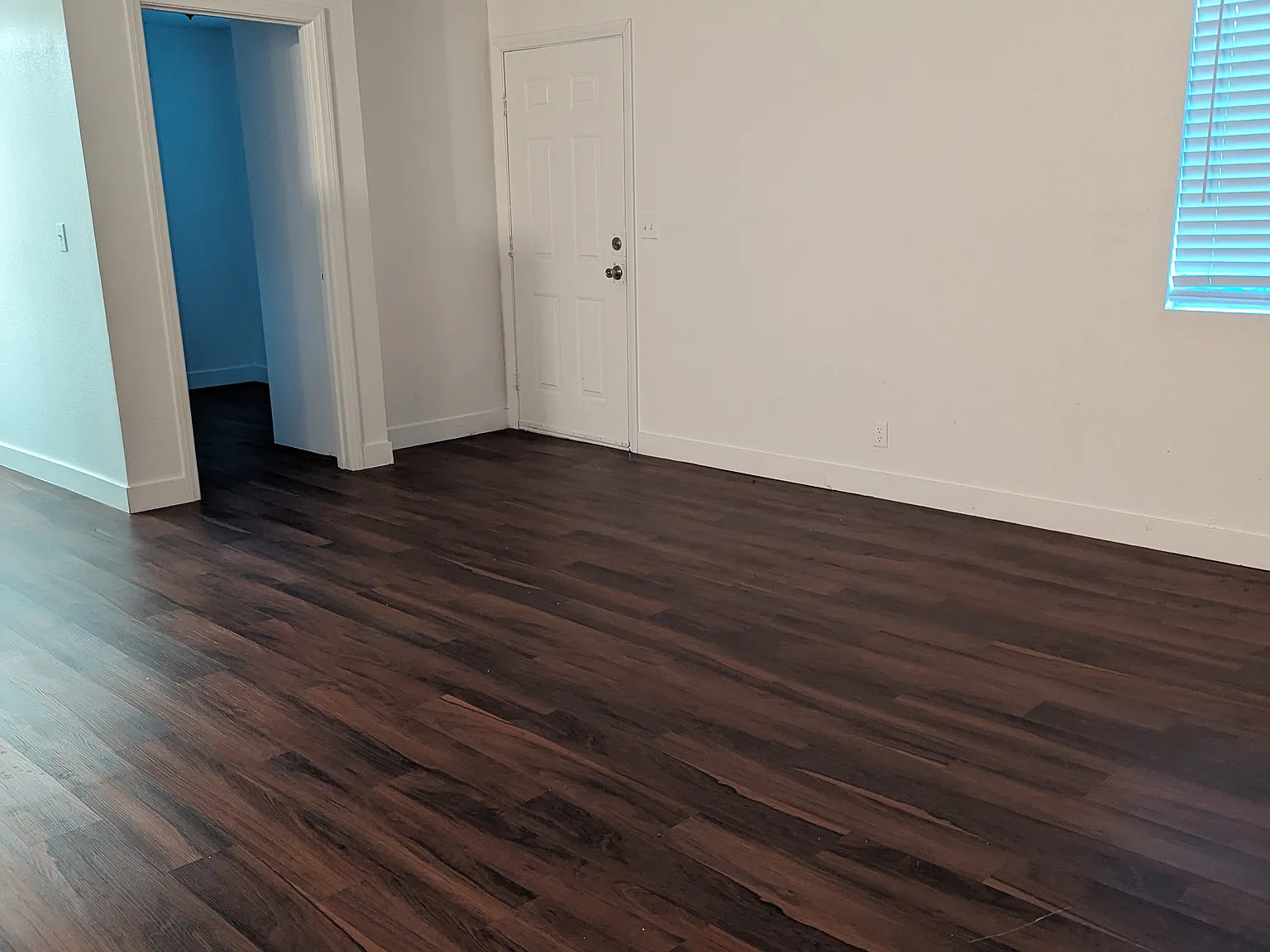 3 bed, 986 sqft, $1,500 — Photo 4