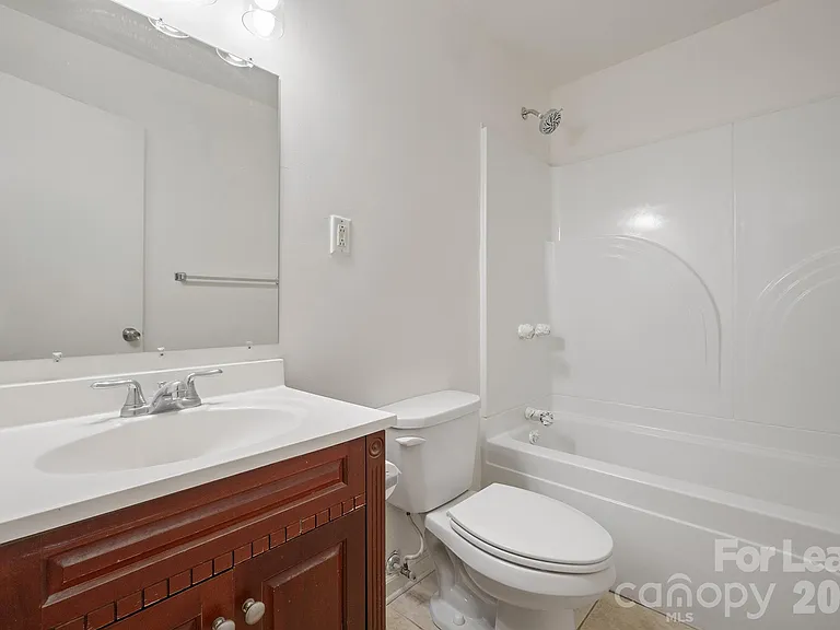 7122 Mallard Creek Rd — Photo 14