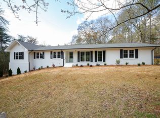 2090 Whit Davis Rd, Athens, GA 30605