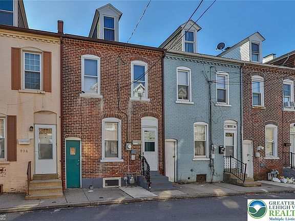 3rd image of 938 North St