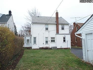 5th image of 376 E 214th St