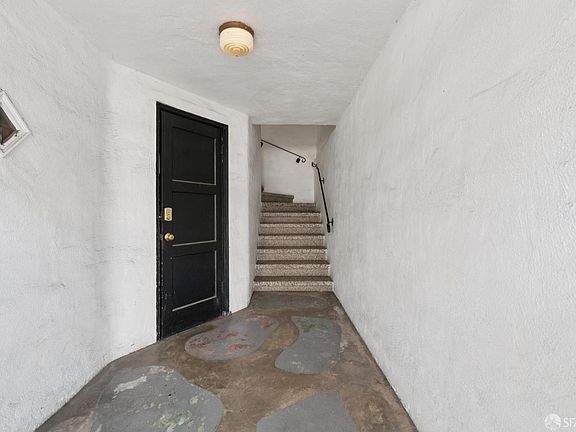 3rd image of 253 29th St