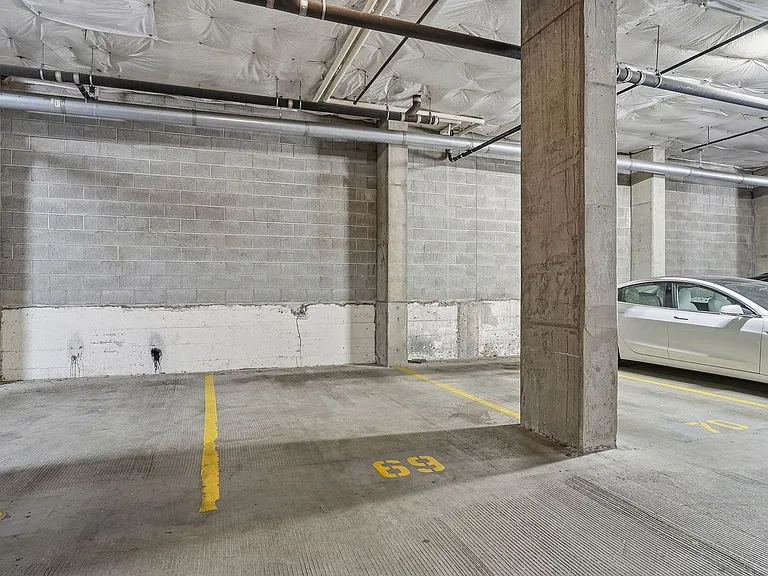 408 NW 12th Ave #208 — Photo 30