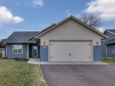 4042 John Hart Place, Eau Claire, WI, 54703