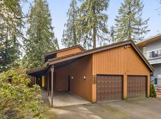 4760 SW Dogwood Dr, Lake Oswego, OR