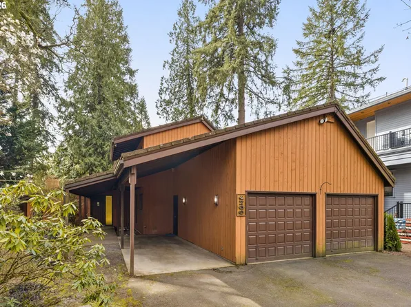 4760 SW Dogwood Dr, Lake Oswego, OR 97035
