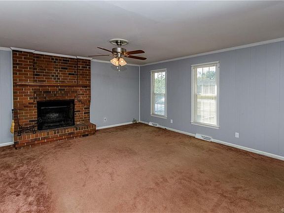 4th image of 4308 Pamela Dr