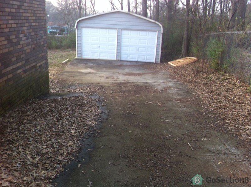 2nd image of 4756 Carver Ave SW