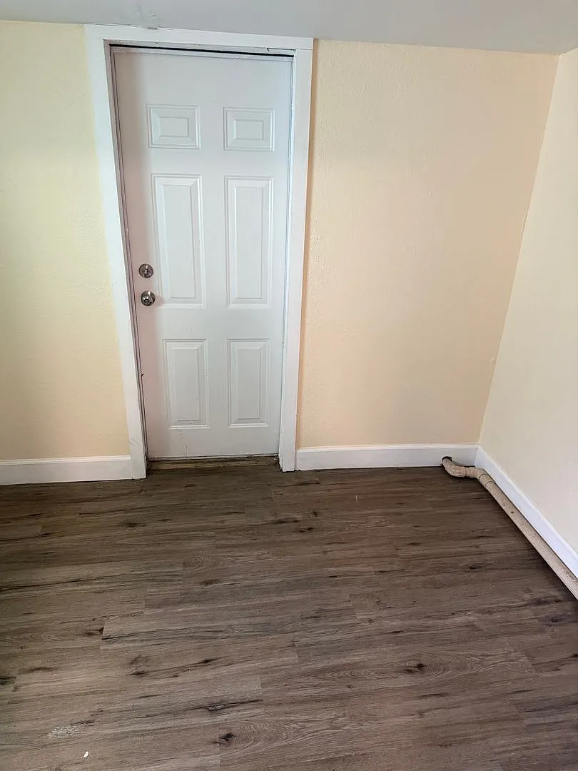 Palm Ave 330 - Triplex — Photo 4