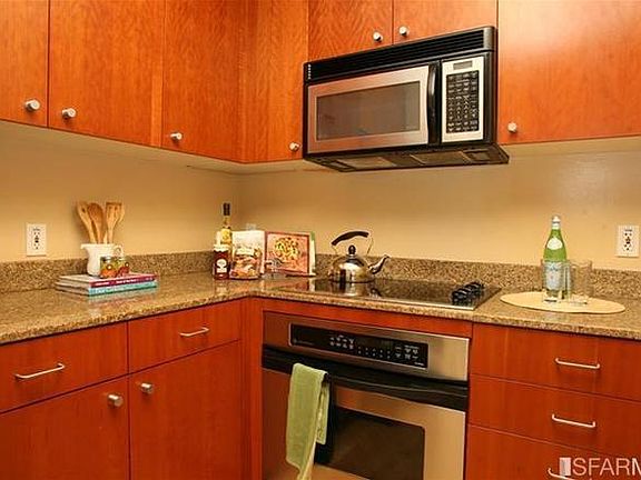 4th image of 246 2nd St APT 1101