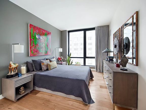 3rd image of 23 W 116th St APT 2H