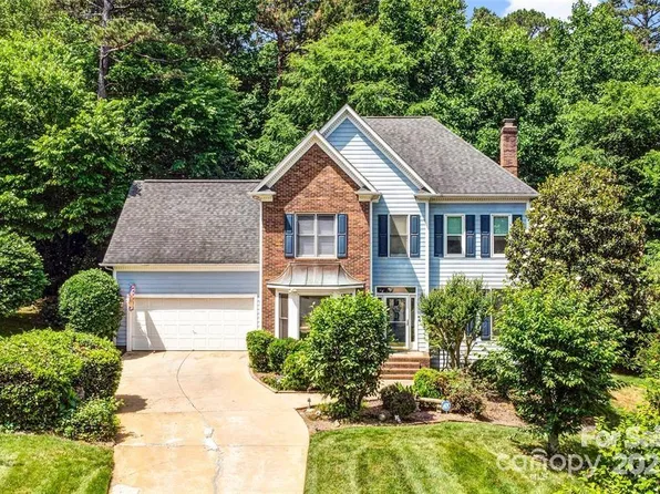 5238 Downing Creek Dr, Charlotte, NC 28269