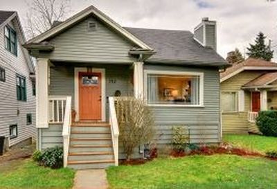 342 NE 55th St, Seattle, WA, 98105