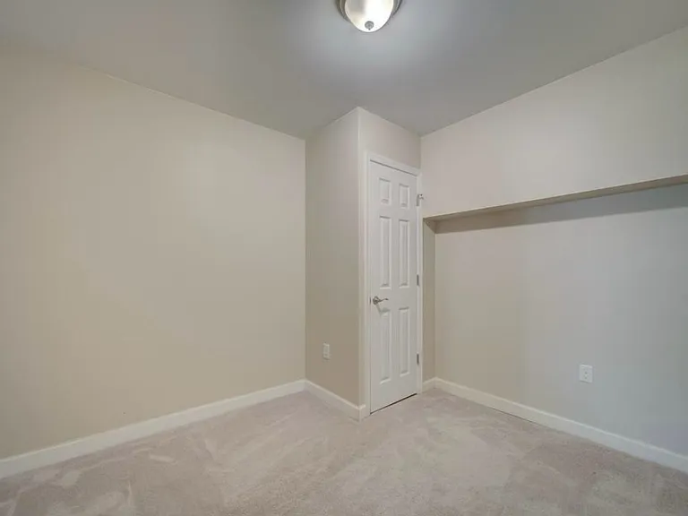 18413 Cedar Dr — Photo 9