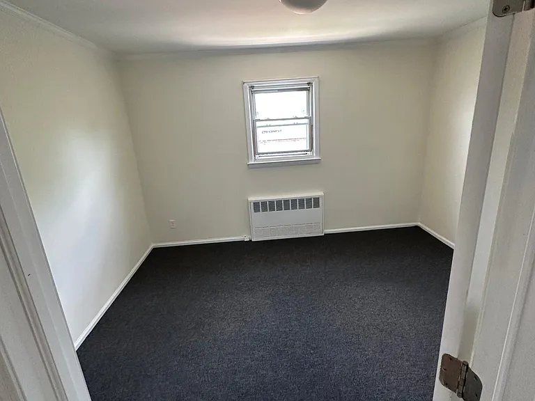 137 Nassau Blvd #2 — Photo 5