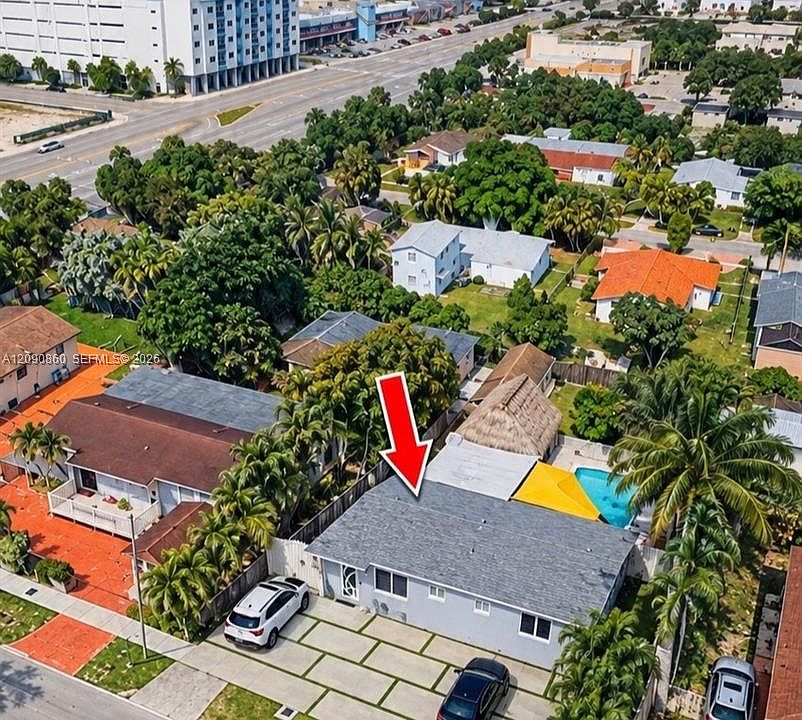 1st image of 10665 SW 6th St