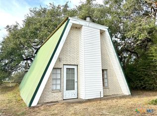 24 Colake Dr, Victoria, TX 77905