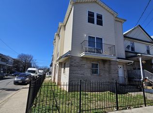 17 Willoughby St FLOOR 2, Newark, NJ 07112