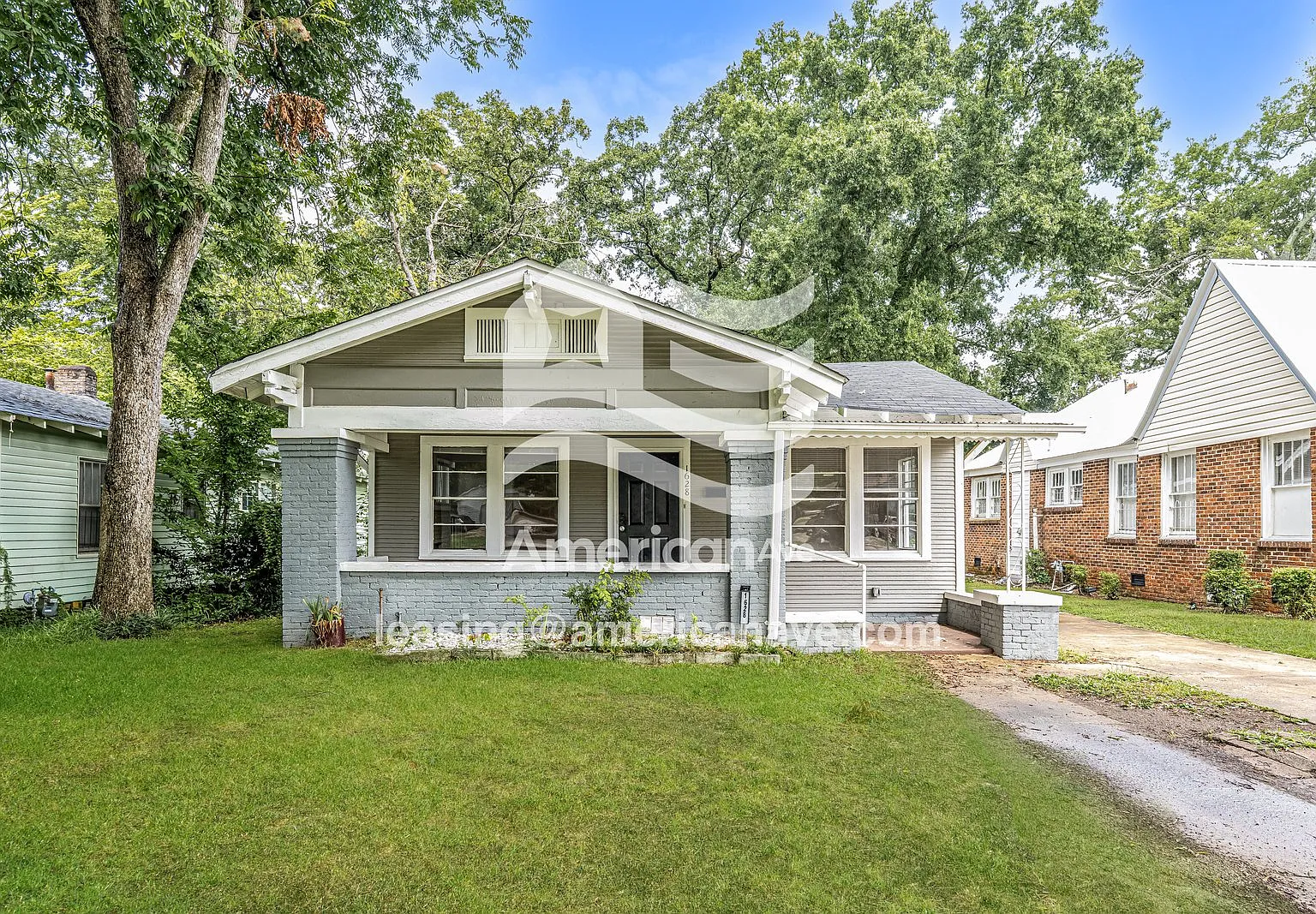 3 bed, 1.0 bath, 1204 sqft, $829 — Photo 1