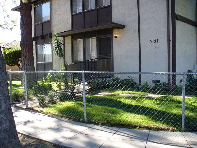 1st image of 5121 Snow Dr APT 1