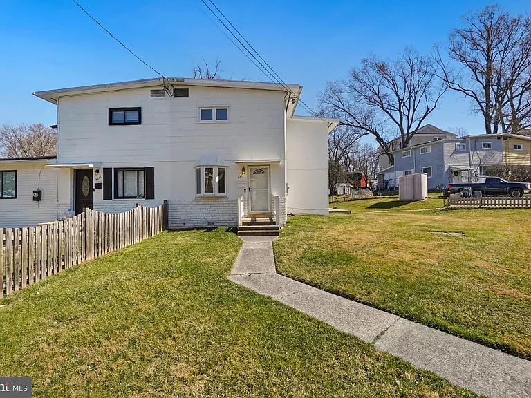 4213 Allison Cir — Photo 2