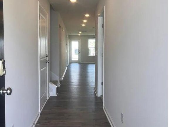 5th image of 308 Balbriggan Pl