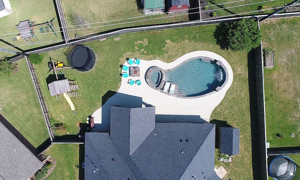 2nd image of 57 Cinnamon Ct