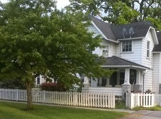 115 W Oak St, Oak Harbor, OH 43449