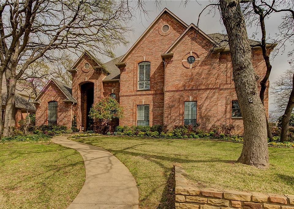 1st image of 403 Timber Lake Dr
