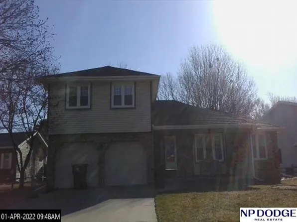 5816 Fieldcrest Way, Lincoln, NE 68512