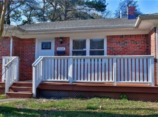 8709 Executive Dr, Norfolk, VA 23503