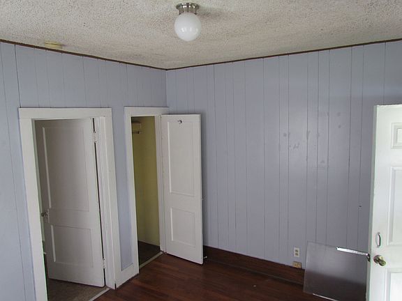 2nd image of 318 Walton Ave