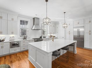 6533 Hazelton Dr, Charlotte, NC 28210