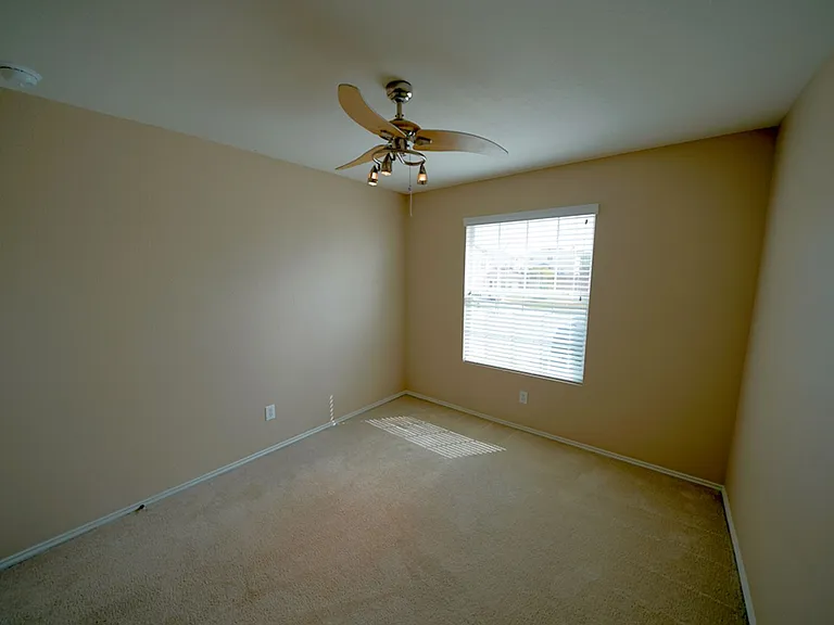 109 Willow Hl — Photo 25