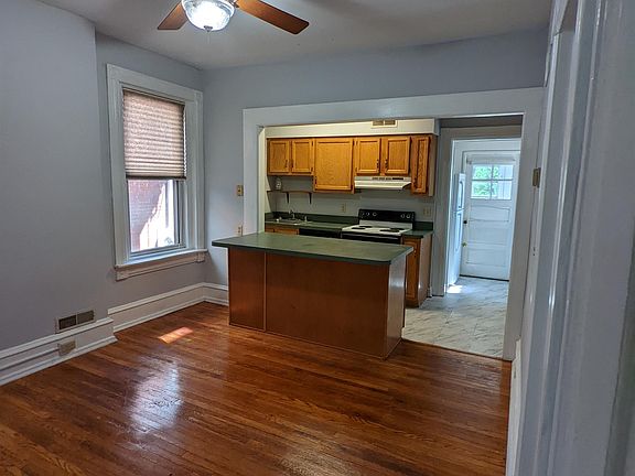 5th image of 1005 Park Pl #2