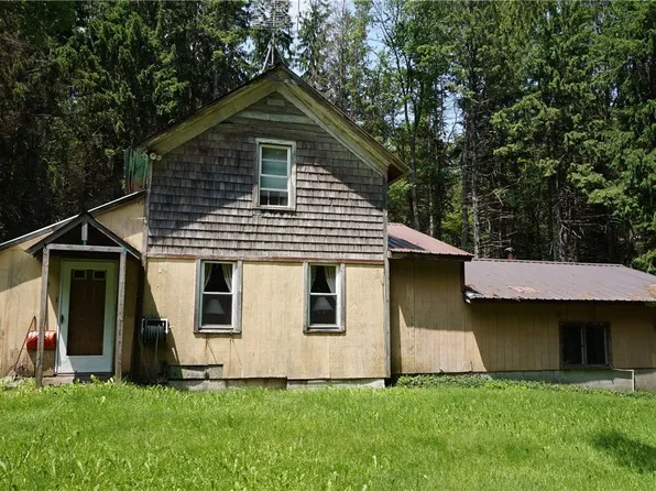 7125 County Route 17, Lacona, NY 13083