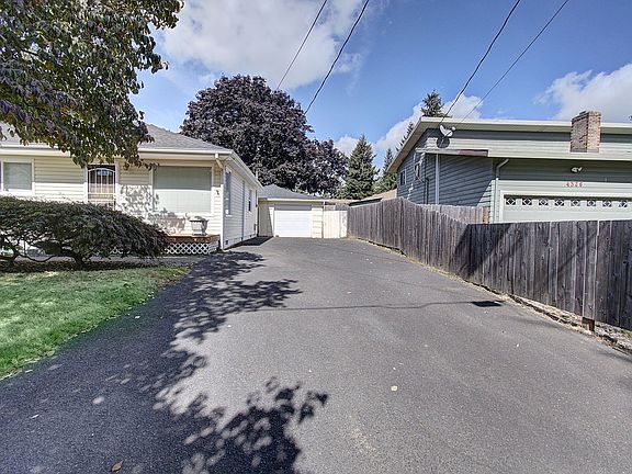 4th image of 4320 NE 41st St