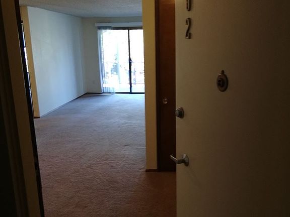 2nd image of 400 Wheeler St S APT 202
