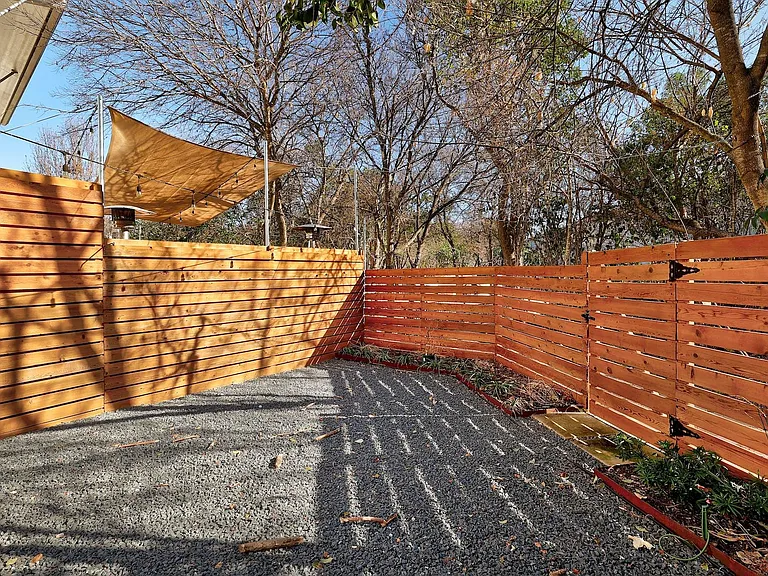 2209 Thornton Rd #A — Photo 32