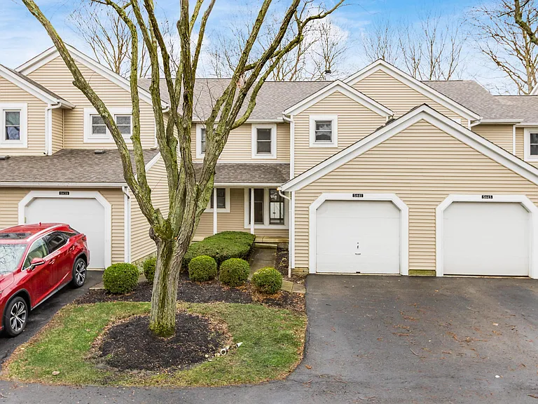 5841 Elmbridge Ln #4-27 — Photo 48