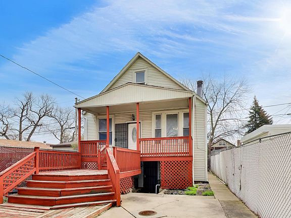 3rd image of 1649 N Latrobe Ave