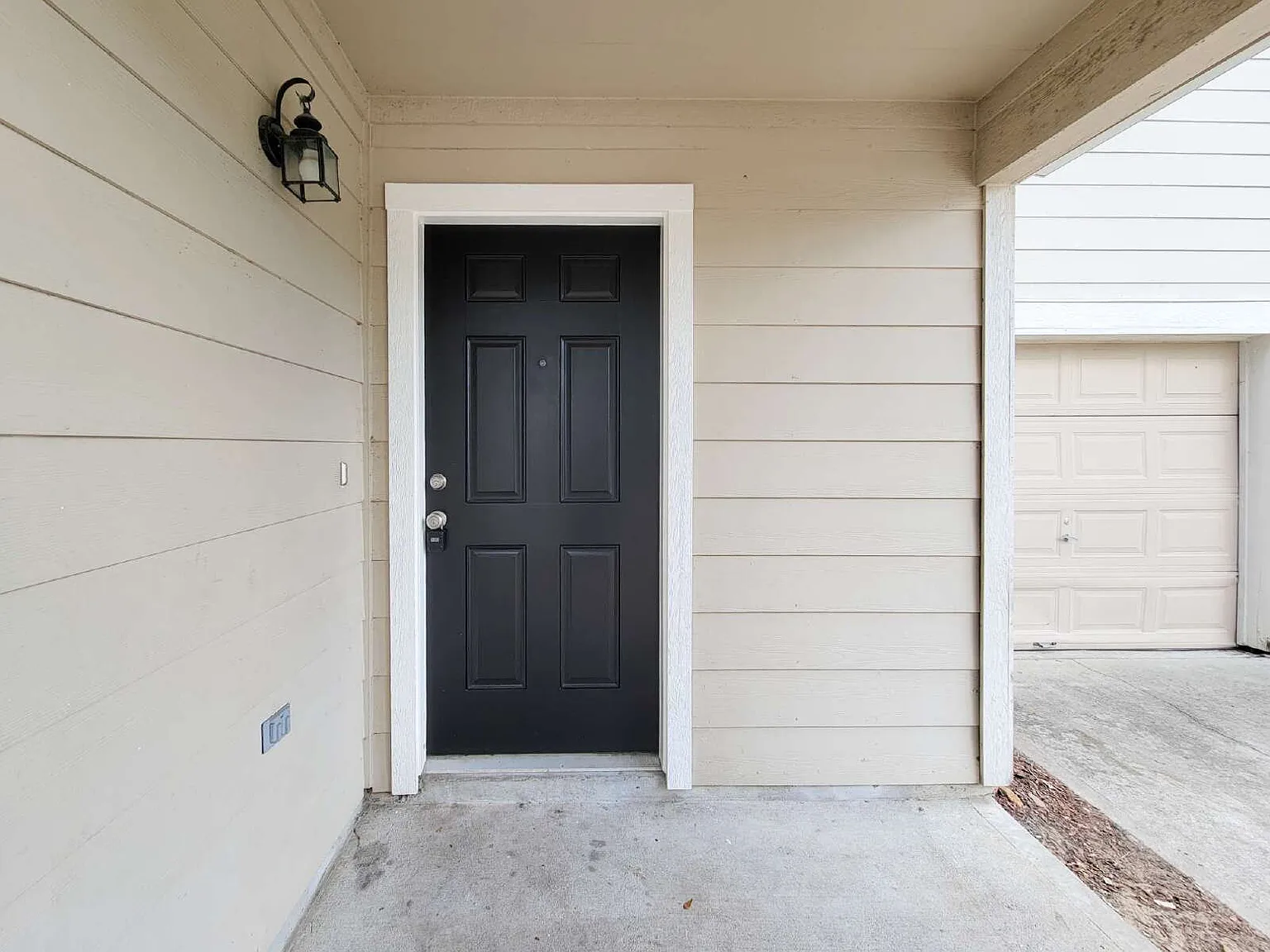 3 bed, 2.5 bath, $2,000 — Photo 4
