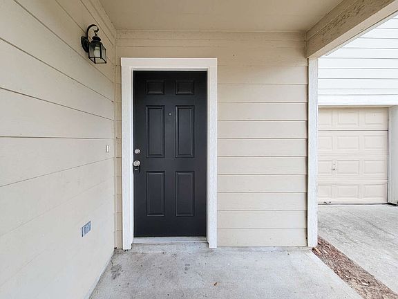 4th image of 2654 Skyview Trace Ct