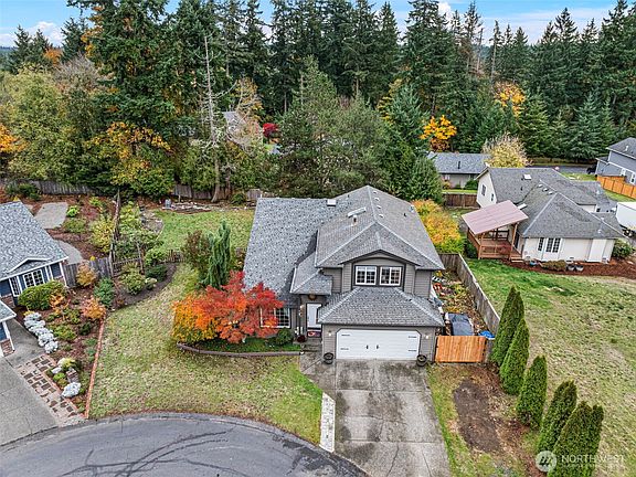 4th image of 11709 37th Avenue Ct NW