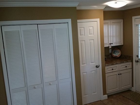 2nd image of 3400 Old Mayfield Rd