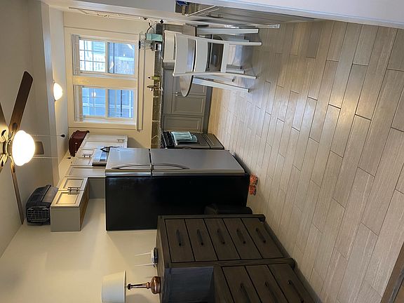 5th image of 1064 W Thorndale Ave #3Q