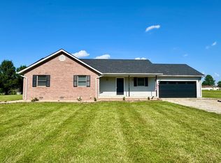 1900 Deece Dr, North Vernon, IN 47265