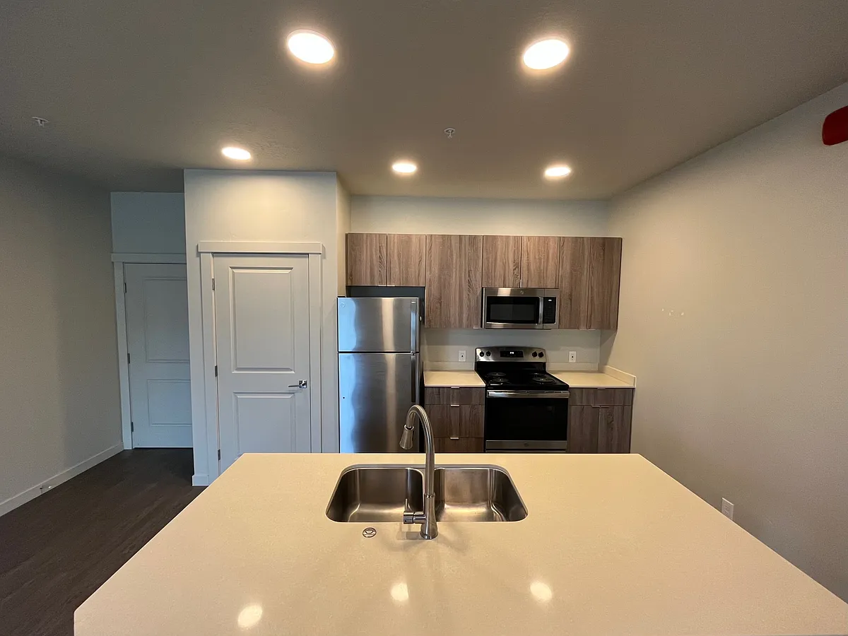 Building Photo - 622 Fillmore St #104