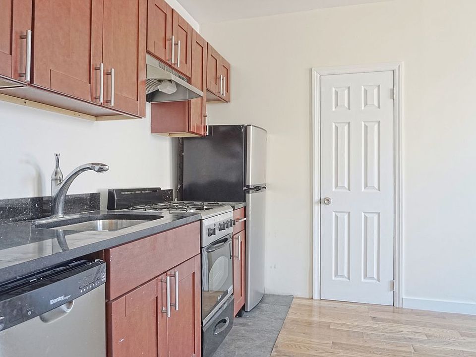 1st image of 2908 31st Ave APT E7