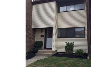 32 Covington Dr, East Windsor, NJ 08520